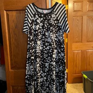 Lularoe xs Carly